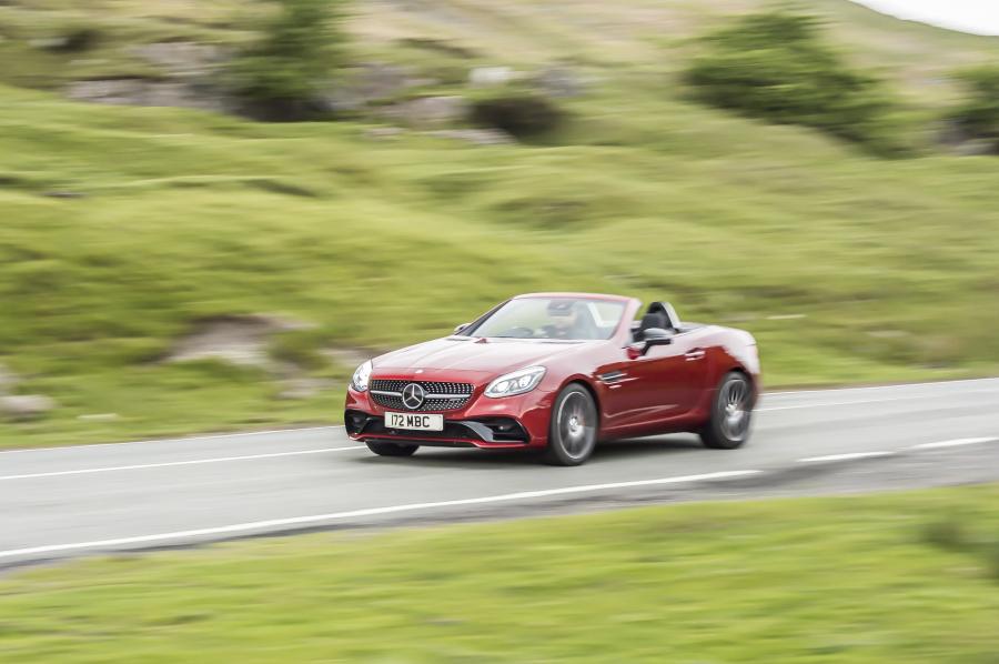  Mercedes-AMG SLC43 2016 года  (UK) (фото 19 из 30)